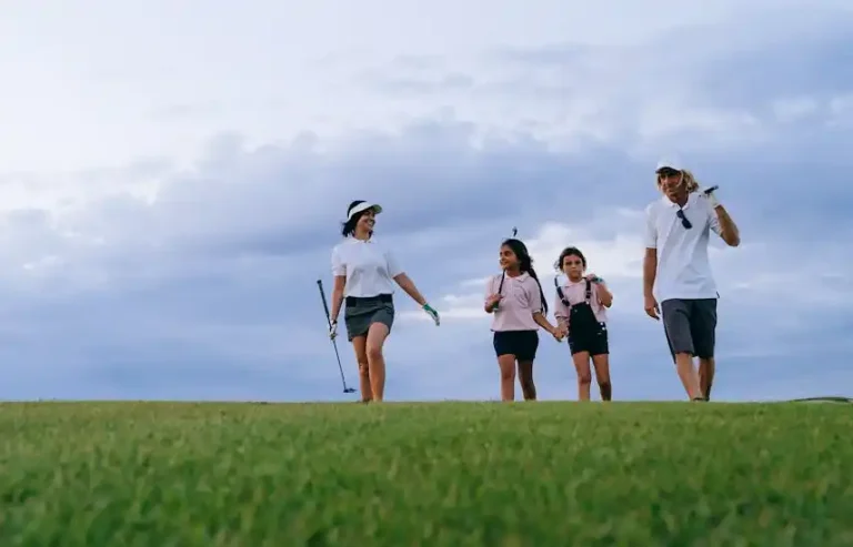 Family Fun on the Green: How to Make Golf Enjoyable for Kids