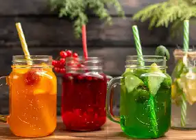 Signature Iced Teas & Smoothies 
